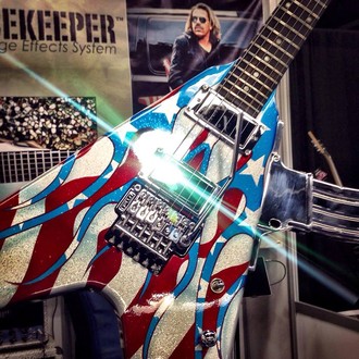 The Peacekeeper, made by Branch Guitars, California, is equipped with Dominger Hummelbuckers
